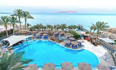 Xperience Sea Breeze Resort
