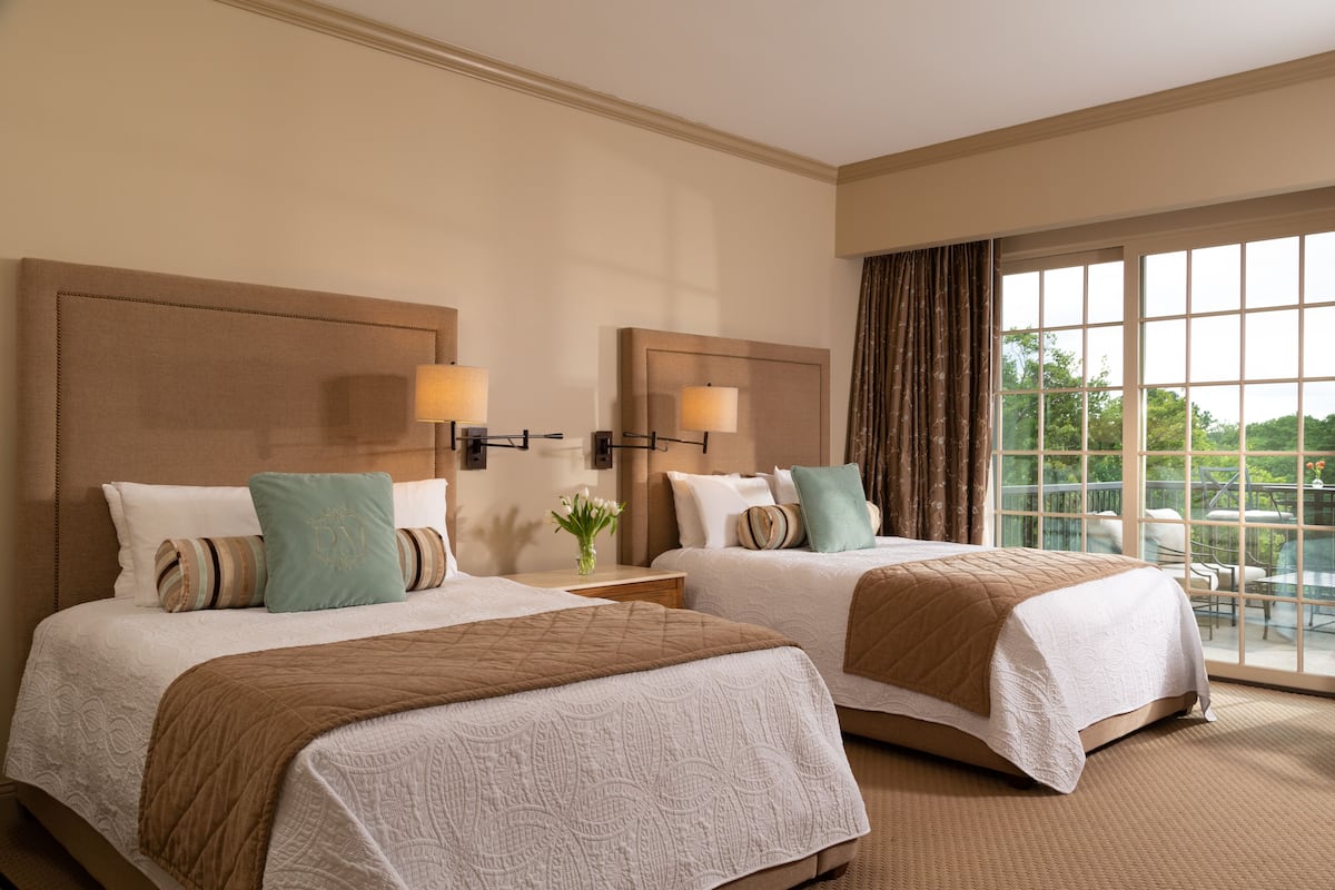 Deluxe Double or Twin Room, 2 Queen Beds, Balcony | Premium bedding, pillow-top beds, minibar, in-room safe