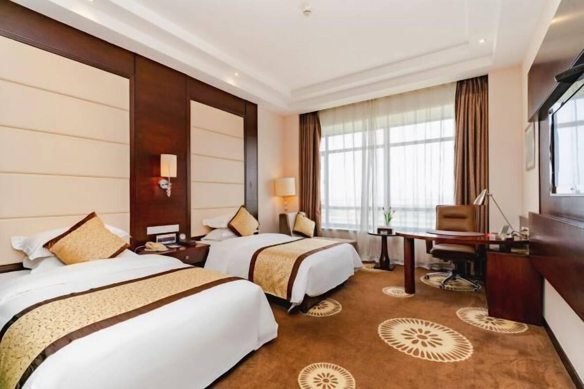 In-room safe, desk, iron/ironing board, free wired internet