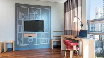 In-room safe, desk, blackout drapes, free WiFi