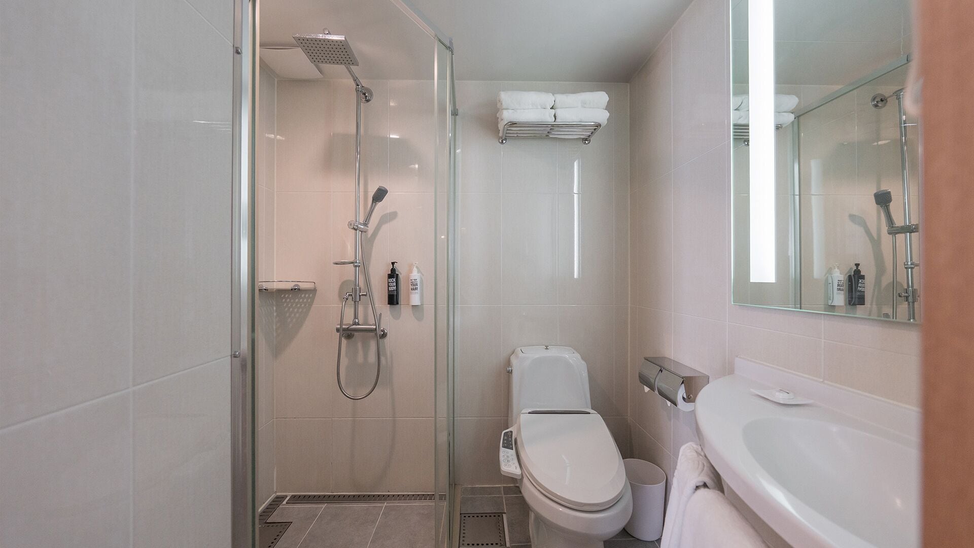 Photo - ibis Ambassador Busan City Centre