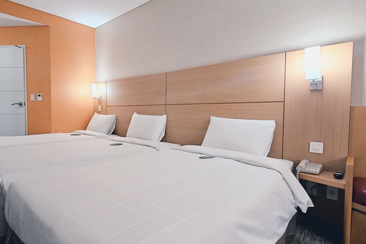 Standard-Dreibettzimmer