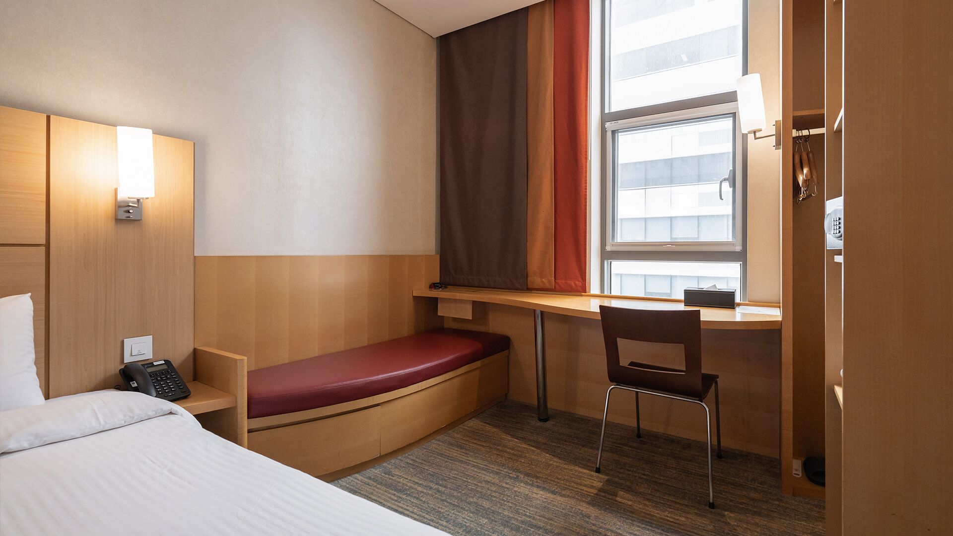 Foto - Central Seven Hotel by Kwon Busan Seomyeon