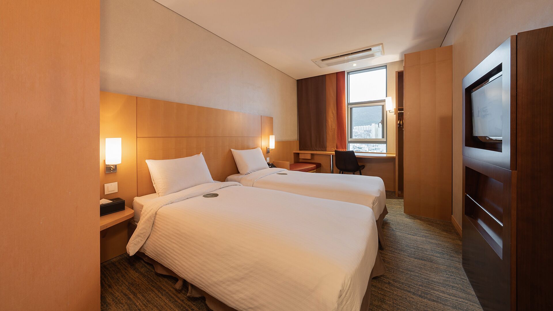 In-room safe, desk, laptop workspace, blackout drapes