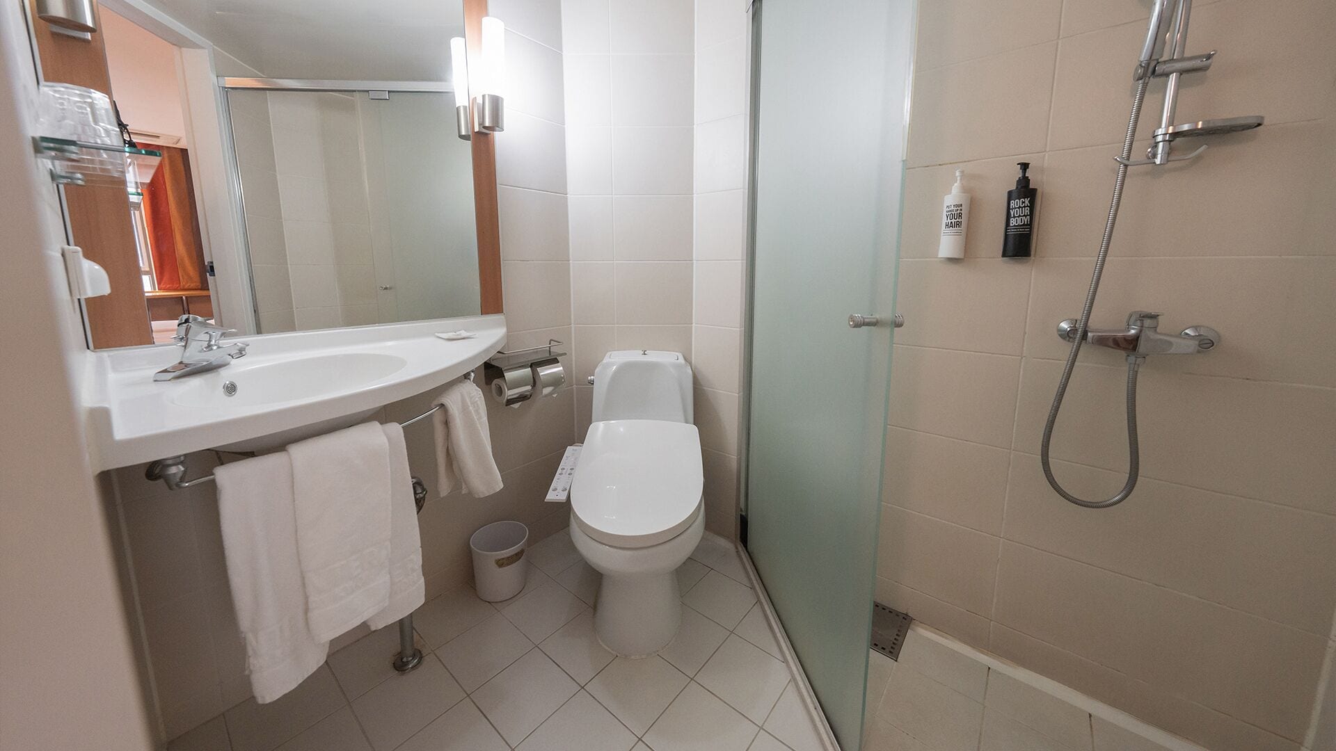 Photo - ibis Ambassador Busan City Centre