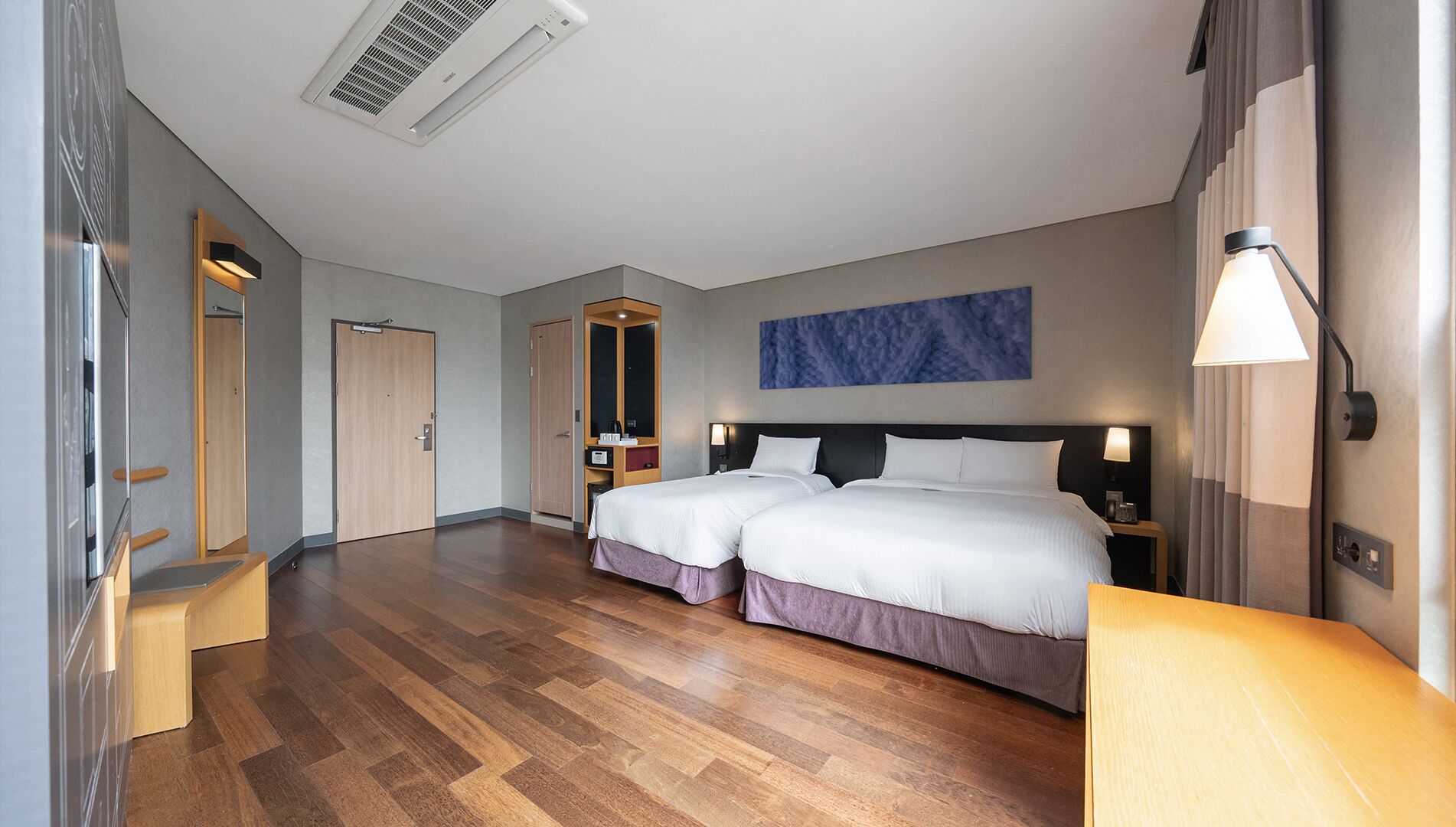Photo - ibis Ambassador Busan City Centre