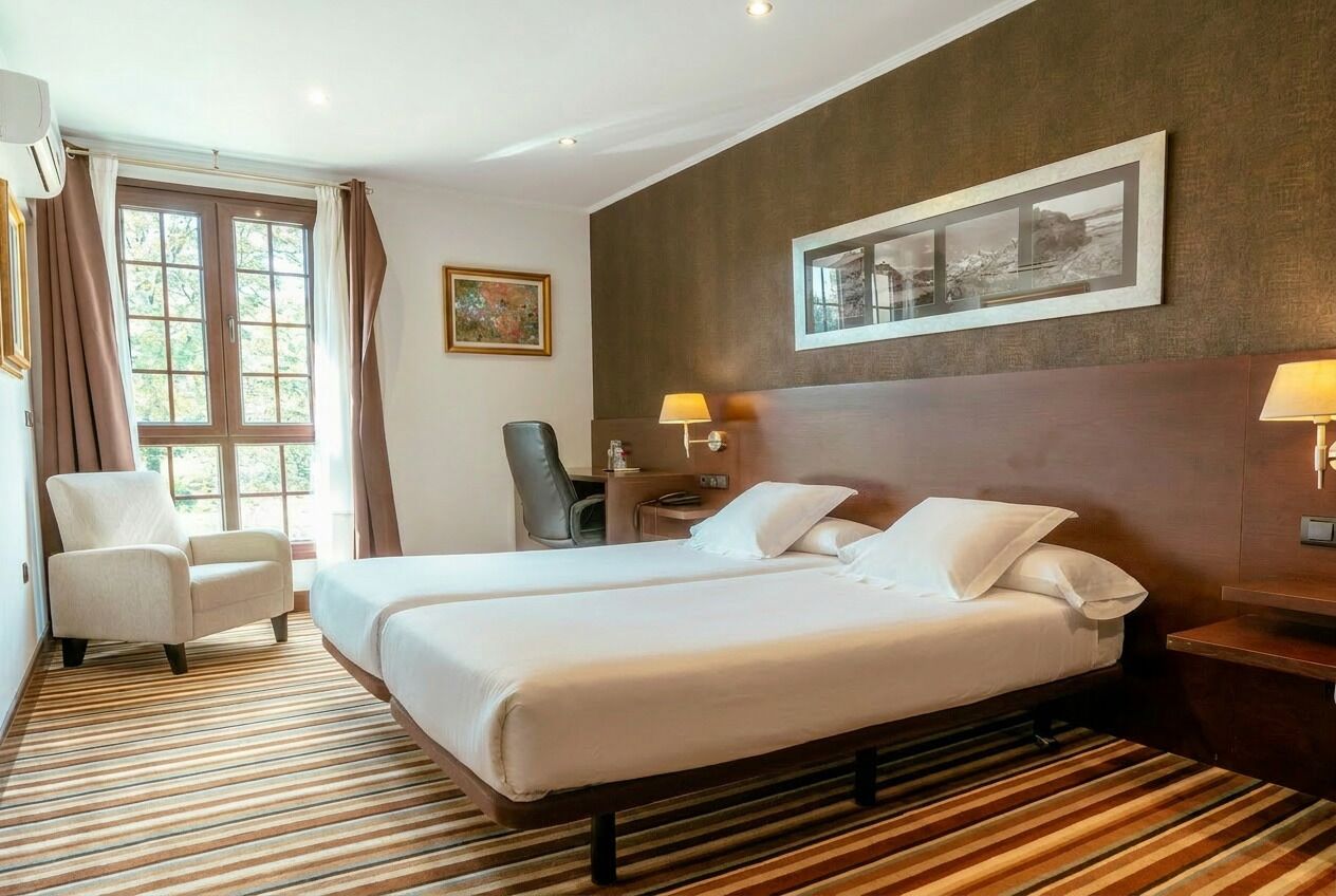 Double or Twin Room, Garden View | Egyptian cotton sheets, premium bedding, down comforters, minibar