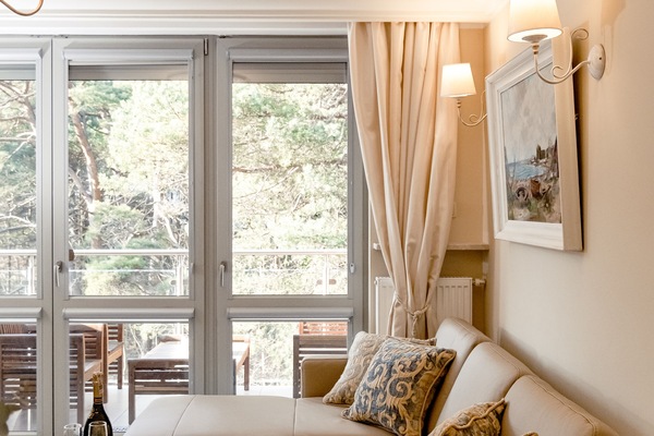 Premium Apartment, 1 Bedroom, Non Smoking, Kitchenette (ul. Świętopełka 7 Ziemia 10, Garage) | Living room | 42-inch flat-screen TV with cable channels, TV