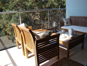 Premium-huoneisto, 1 makuuhuone, tupakointi kielletty (ul. Świętopełka 7 Ziemia 10, Garage) | Parveke