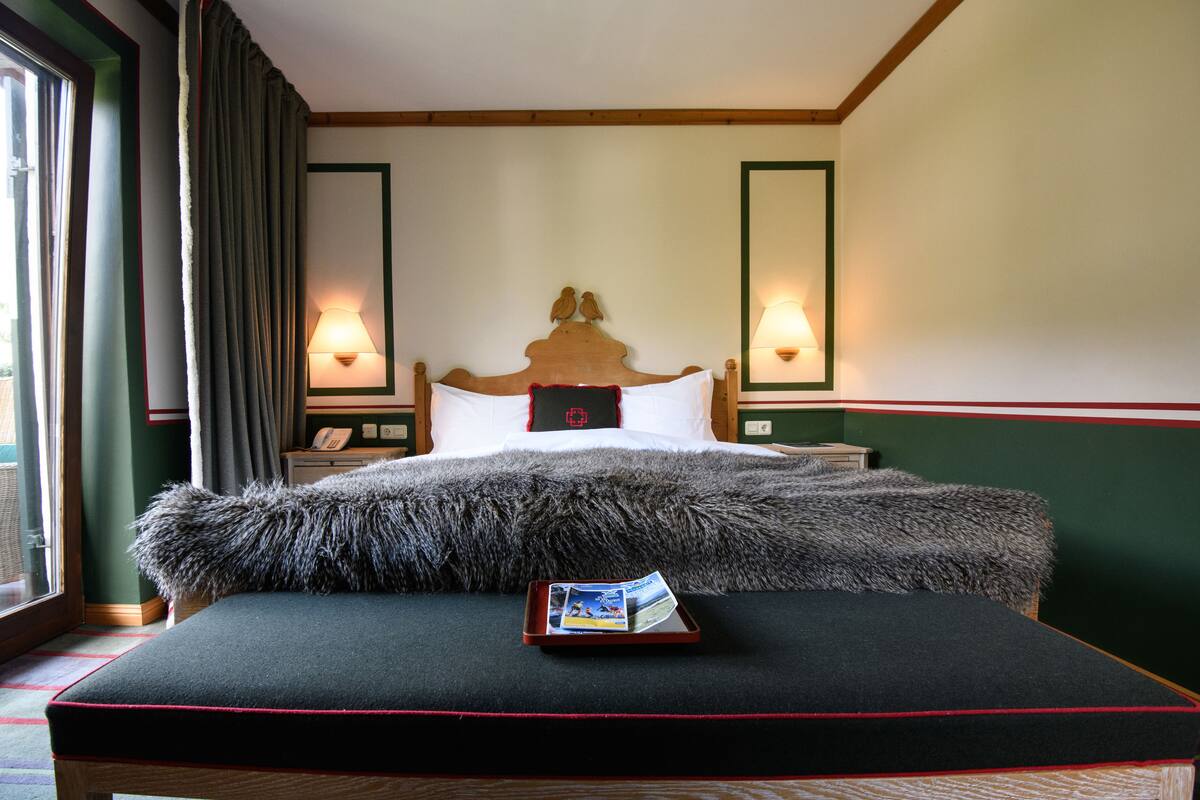 chalet classico | 1 bedroom, premium bedding, minibar, in-room safe