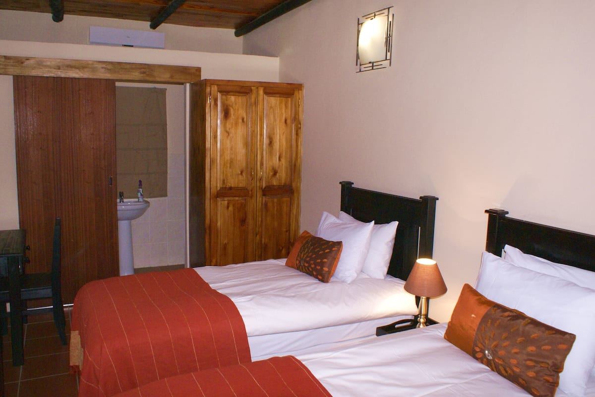 Premium bedding, Select Comfort beds, minibar, in-room safe