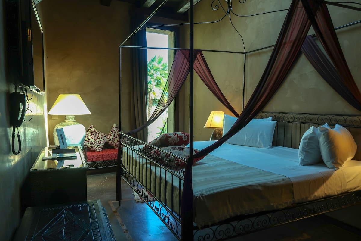 Minibar, in-room safe, blackout curtains, individually furnished