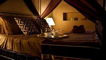 Standard-Doppelzimmer | Minibar, Zimmersafe, individuell eingerichtet, Verdunkelungsvorhänge