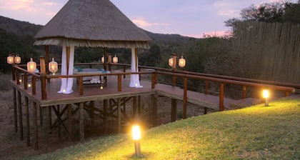 Amakhosi Safari Lodge and SPA