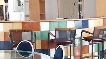 Select Comfort beds, free WiFi