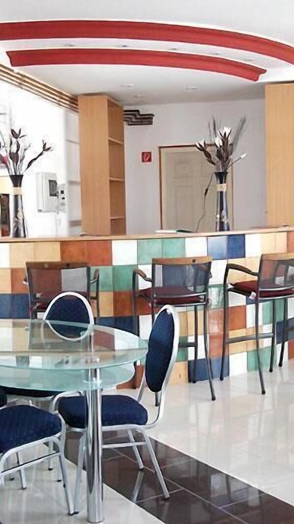 Select Comfort -patjalliset sängyt, ilmainen Wi-Fi