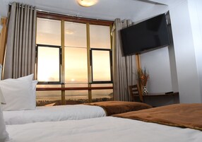Caja de seguridad en la habitación, wifi gratis y ropa de cama 