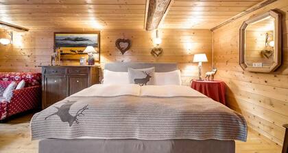 CHALET DEI FIORI - ROOM & APARTMENT