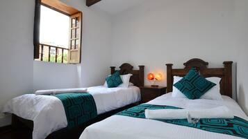 Dormitorio compartido | Caja de seguridad en la habitación y wifi gratis