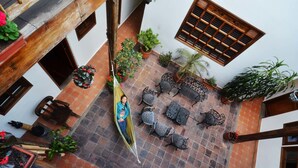 Courtyard - Casa Platypus - Hostel (Bogotá)