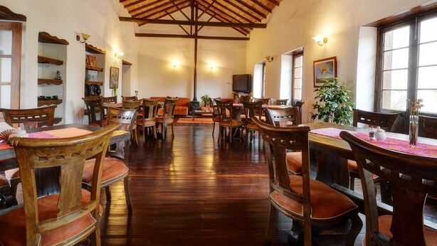 Restaurant - Casa Platypus - Hostel (Bogotá)