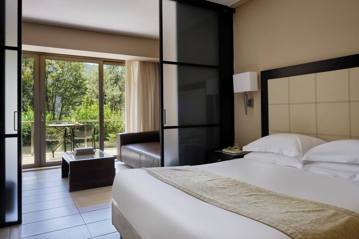 Superior Double Room Inland View | Brankas, meja kerja, ruang kerja ramah laptop, dan Wi-Fi gratis