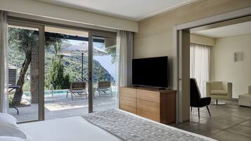 Deluxe Double Suite Sea View with Private Pool | Safe på rommet, skrivebord og skrivebord for bærbar PC