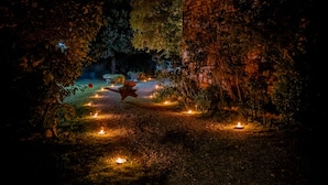 Front of property – evening/night - Il Molinello (Asciano)