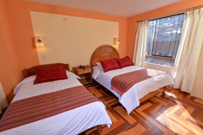 Double Room | View from room - Atlantis Hostal (Cusco)