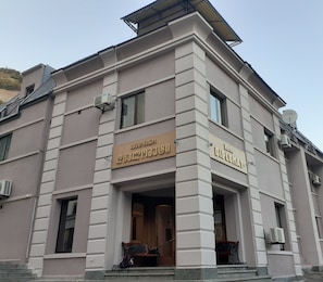 Bahagian luar