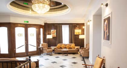 Hotel Diplomat