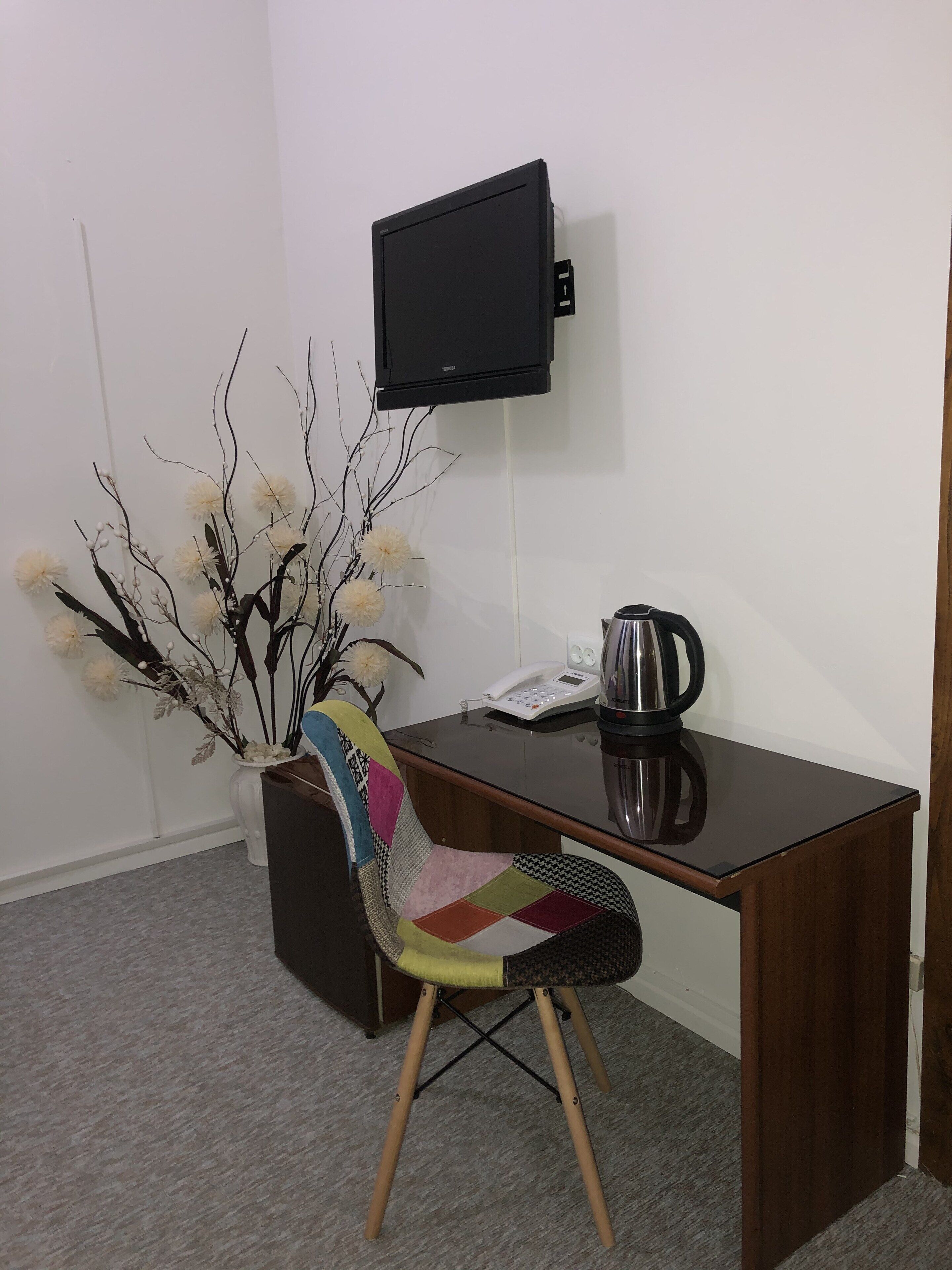 economy single room | living area | 14-inch tv with satellite channels