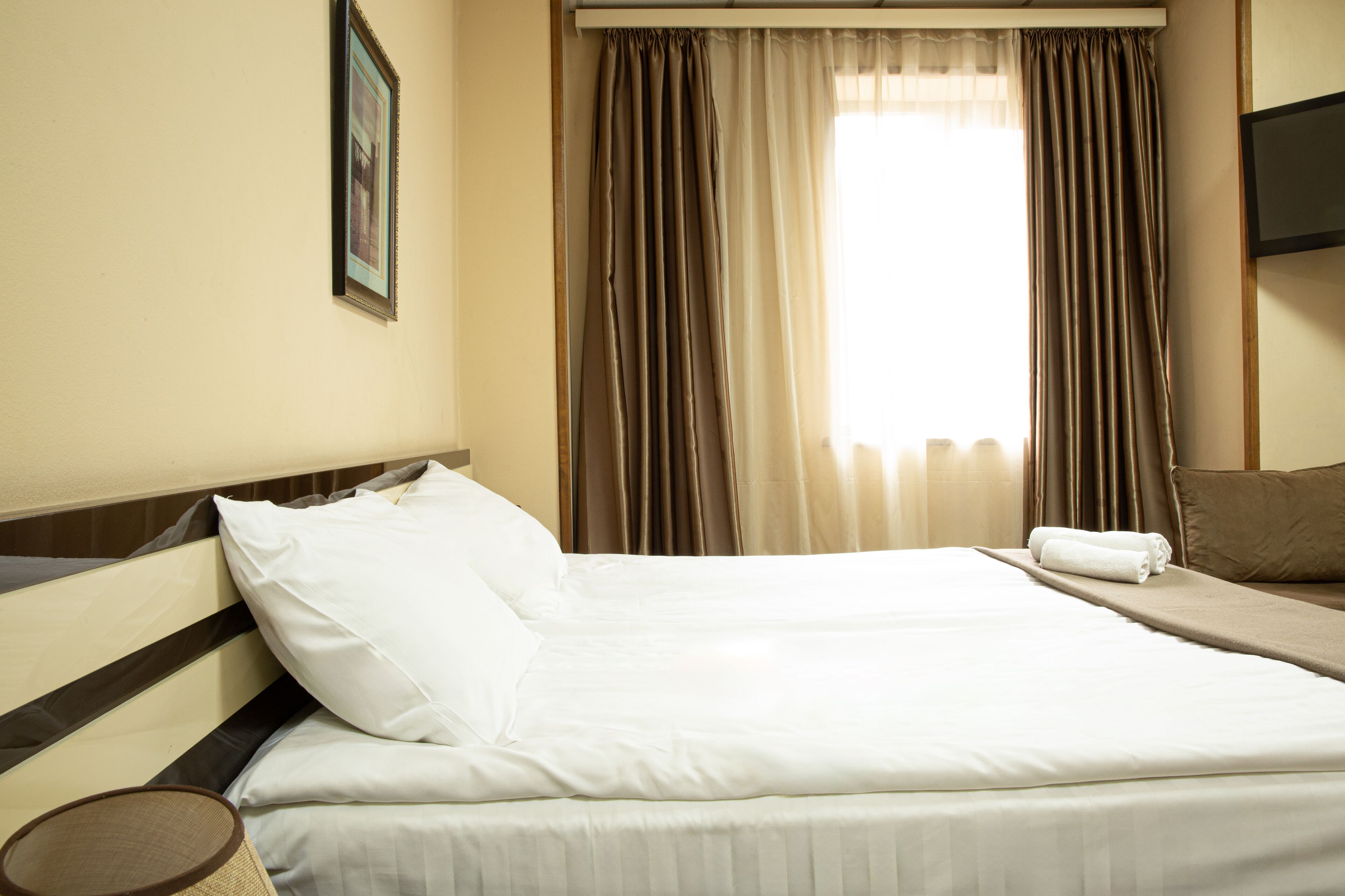 standard double room | living area | 14-inch tv with satellite channels