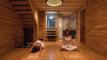 Sauna seca, sauna a vapor, banho turco/hammam, tratamentos corporais