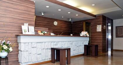 Hotel Route-Inn Court Minami Alps