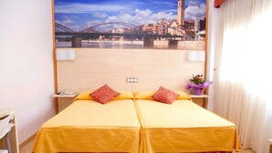 Unclassified image, 5 of 85, button - Hotel Tortosa Parc (Tortosa)