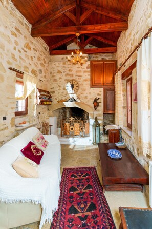 Afrodite House | Living area