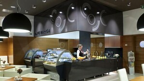 Breakfast, lunch and dinner served - Hotel Vitality (Vendryne)