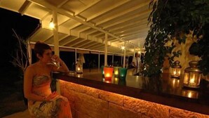 Bar (on property) - Hotel Polat Riva (Burhaniye)