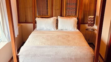 Family Room | Blackout drapes, free WiFi, bed sheets