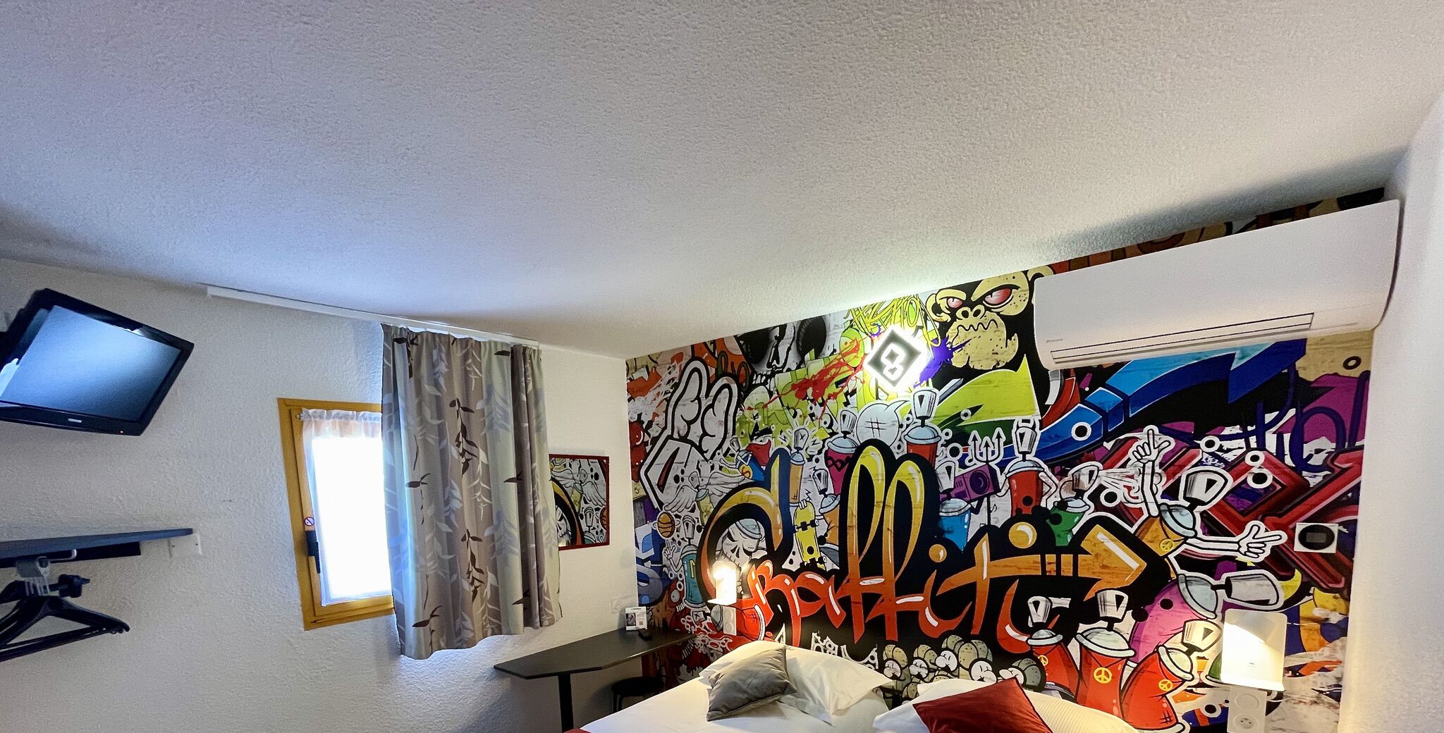 standard twin room | individually furnished, desk, soundproofing, free wifi