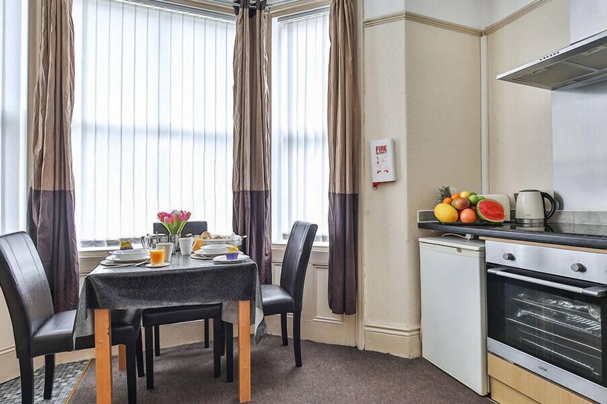 Apartment, 2 Bedrooms (Flat 3 1st Floor)