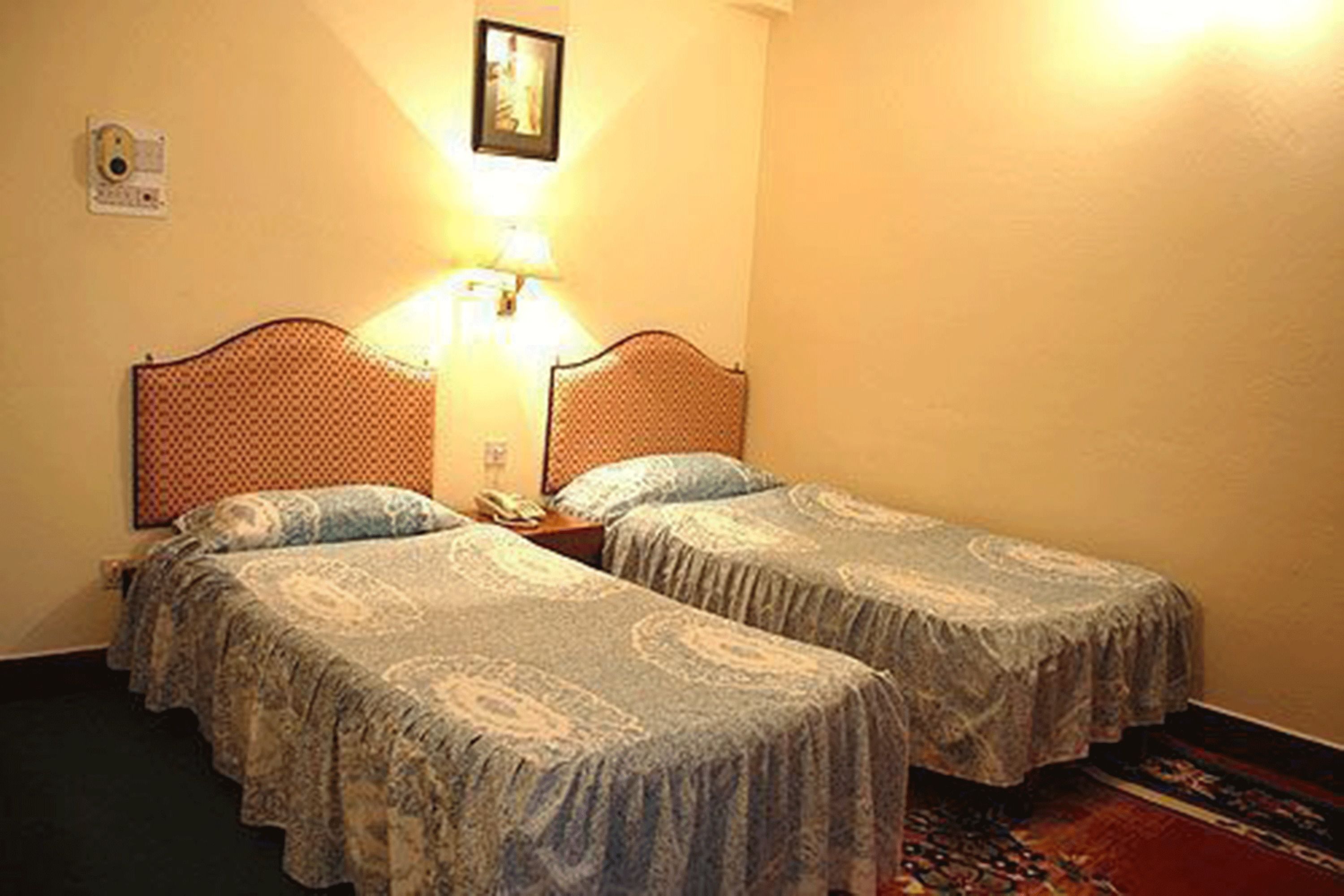 豪華單人房 | 書桌、免費 Wi-Fi