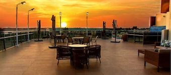 Oscar Hotel Executive