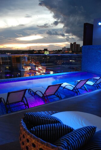 Oscar Hotel Executive