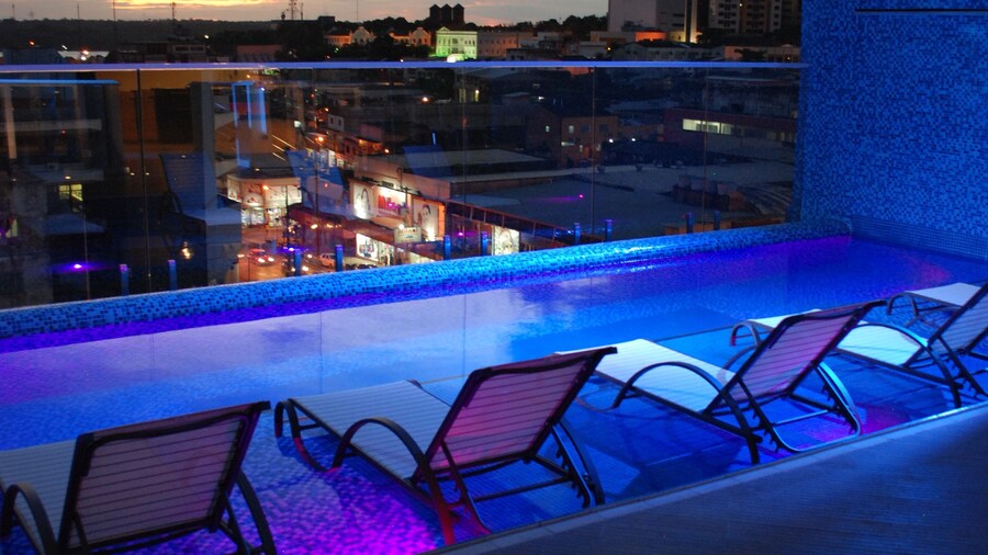 Oscar Hotel Executive