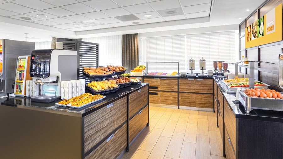 Holiday Inn Express Amsterdam - Sloterdijk Station by IHG