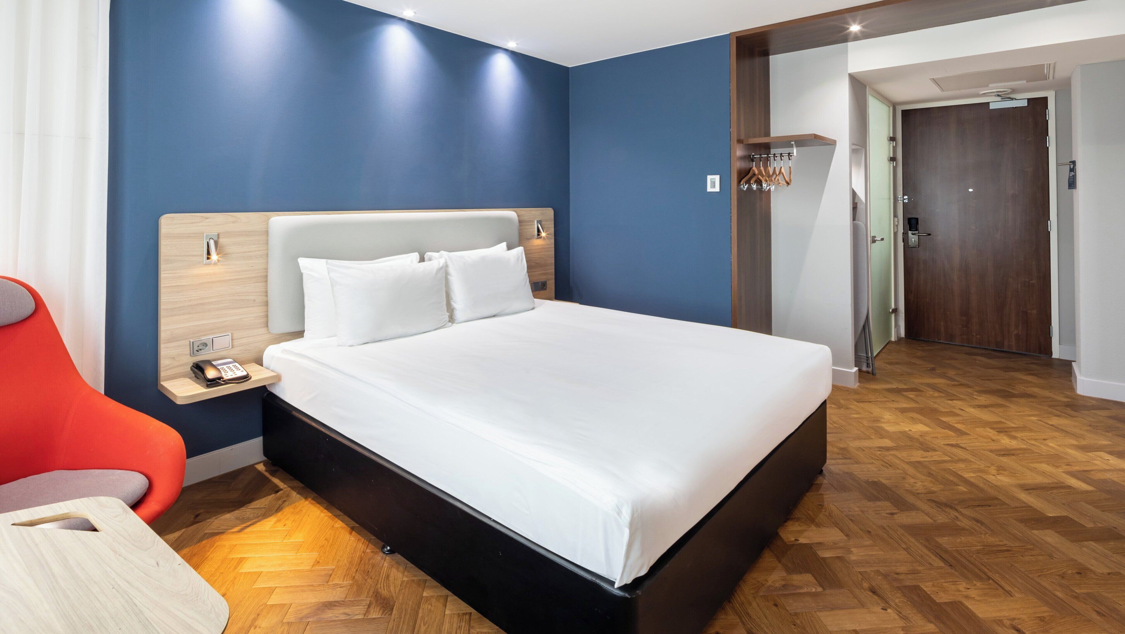 Photo - Holiday Inn Express Amsterdam - Sloterdijk Station by IHG