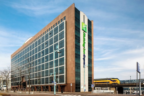 Holiday Inn Express Amsterdam - Sloterdijk Station by IHG