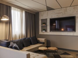 Ropa de cama hipoalergénica y minibar 